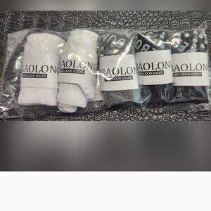 White, Gray & Black Non-Slip Dibaolong Socks